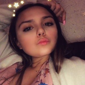 Meet your Posher, Victoria